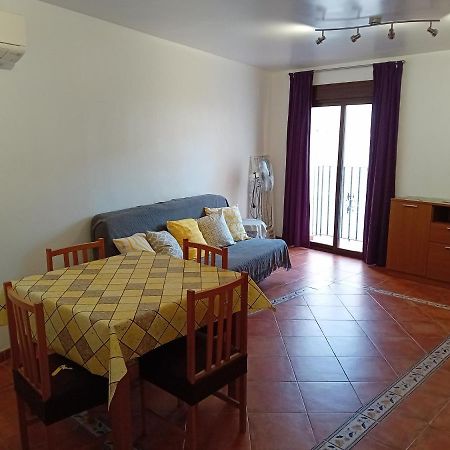 Lovely Y Cozy Apartments Чулілья Екстер'єр фото